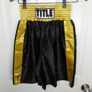 Title Edge Boxing Trunks Size Medium Black/Gold 6" Inseam MMA Martial Arts